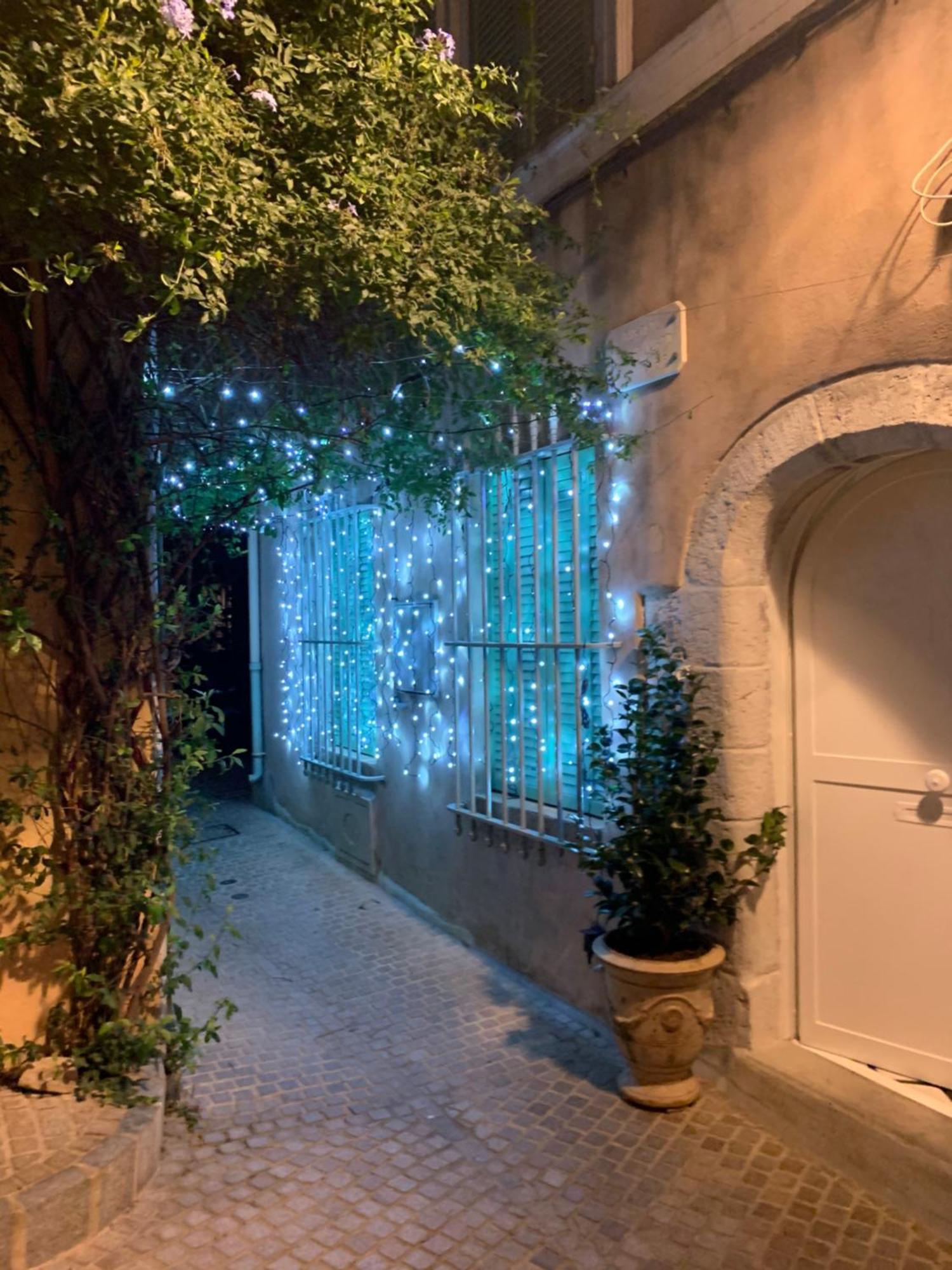 L'Oustaou Bello Visto Le Castellet  Exterior photo